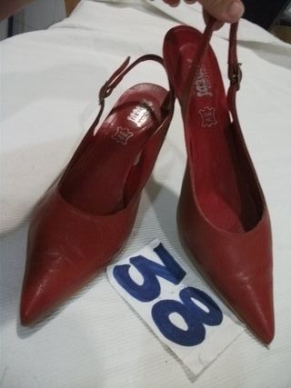 Sandalias rojas PADEVI, negras, botines. T.38