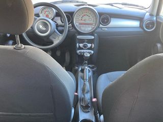 MINI Mini R56 Mini One 75