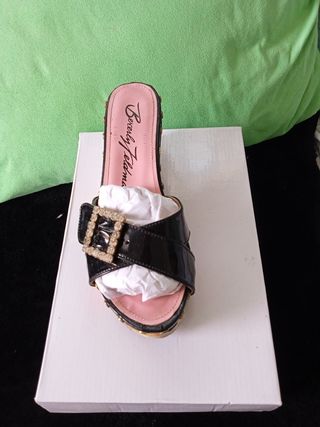 Sandalias Beverly Feldman 37