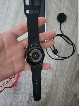 Samsung Galaxy Watch4 40mm - Negro