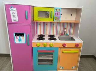 Cocinita juguete infantil con accesorios

