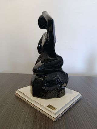 Figura cerámica mujer "Tyris Manises"