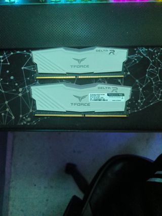 RAM T-FORCE Delta RGB 16GB