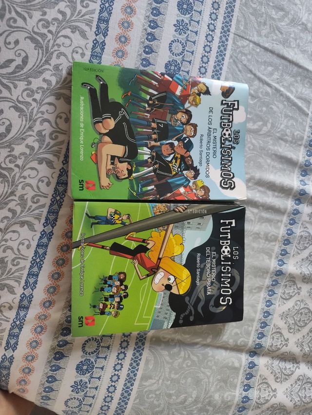 Los Futbolísimos 1 y 10: El misterio de los árbitr