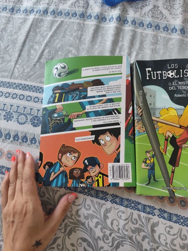 Los Futbolísimos 1 y 10: El misterio de los árbitr