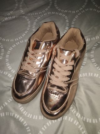 Zapatillas doradas - Talla 41