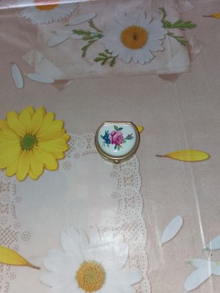 Scatola porta pillole vintage