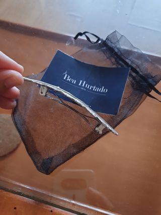 Horquilla pluma Bea Hurtado plata