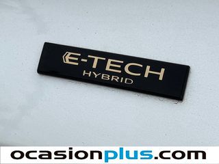 Renault Captur Engineered E-Tech 145 HEV 107 kW (145 CV)
