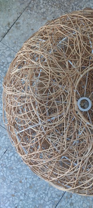Lampara mimbre beige
