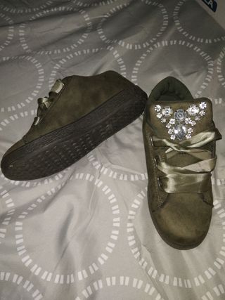 Zapatillas Verde Oliva c/Pedreria - 37