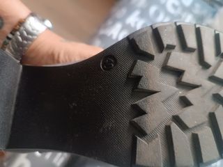 Botines grises de ante