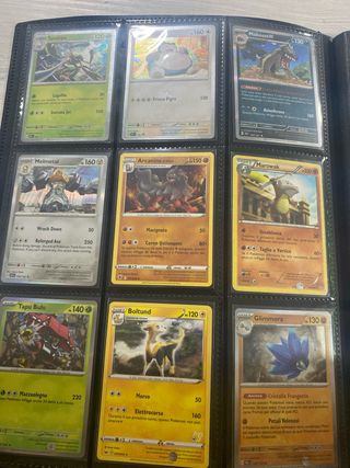 Carte Pokemon + album piu 20 a sorpresa 