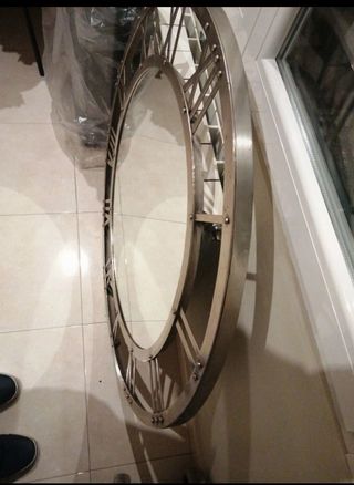 Espejo reloj pared metal plata