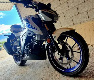 Suzuki GSX-S 125 (2020)Estado Impecable.