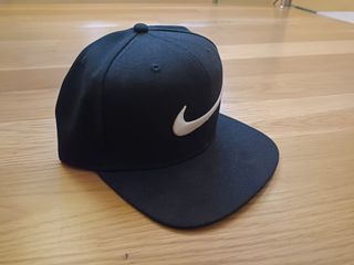 Gorra Nike negra pro cap