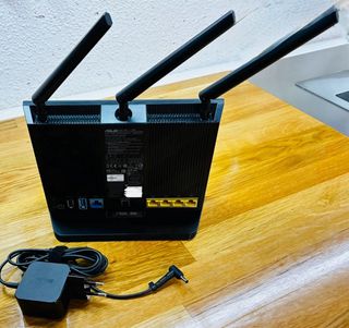 Router ASUS RT-AC68U - Dual-Band
