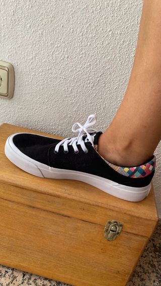 Zapatillas DC negras