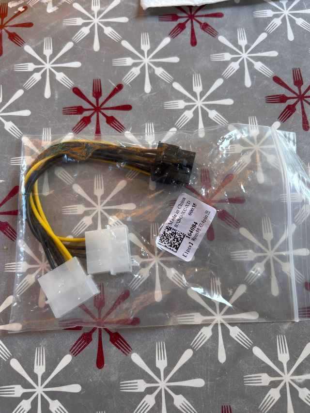 Cable Adaptador GPU 8pin a 2 Molex