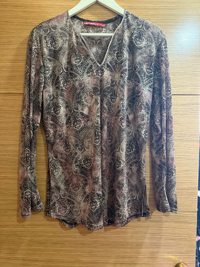 Blusa beige marrone By Bala