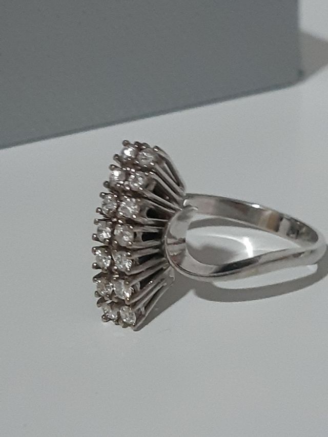 !Anillo oro blanco 18kt - Diamantes