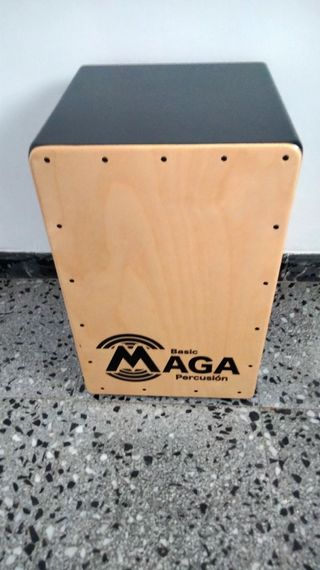 Cajón flamenco