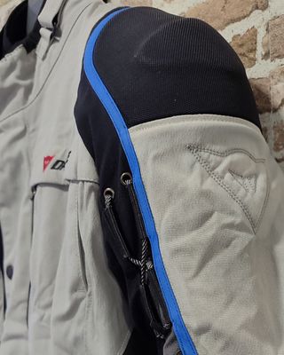 Chaqueta moto 4 estaciones Dainese