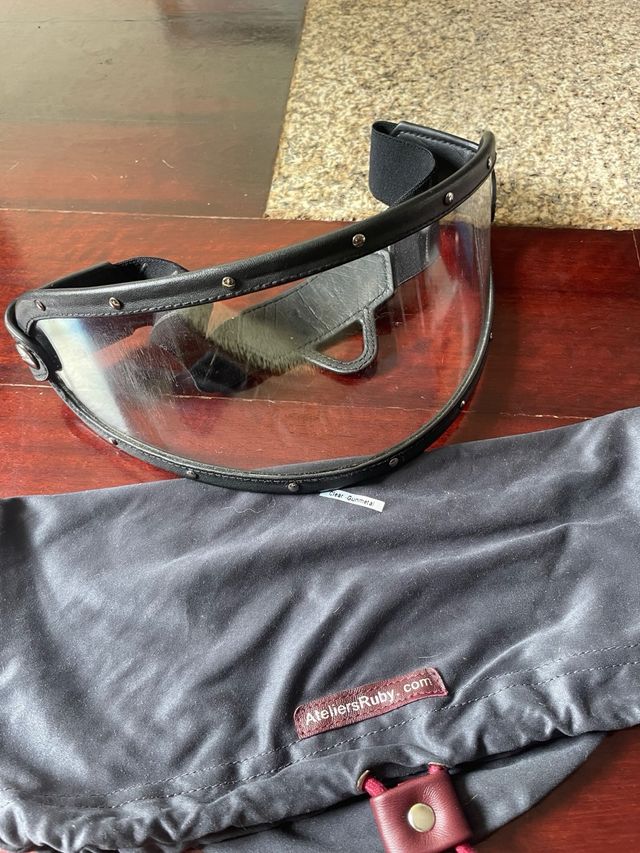 Capacete Ruby Castel Spandau