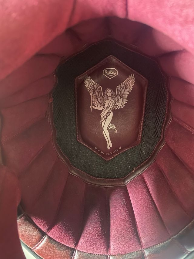 Capacete Ruby Castel Spandau