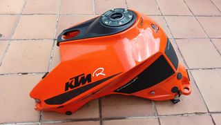 KTM 1290 R SUPERDUKE  DEPÓSITO COMPLETO