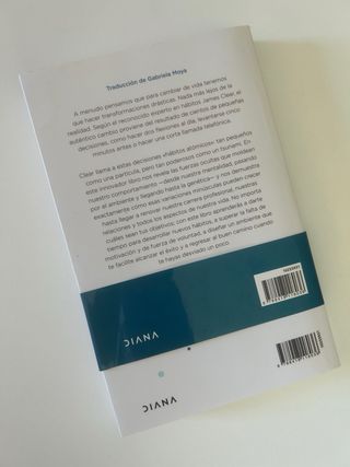 Libro best seller “Hábitos atómicos”