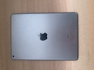 iPad 6ª generación 128 gb- Gris/Plata