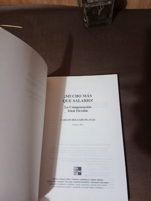 Mucho más que salario. Carlos Delgado Planás