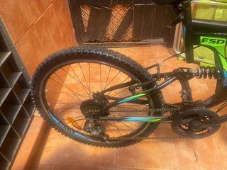 Bicicleta montaña negra/verde neón