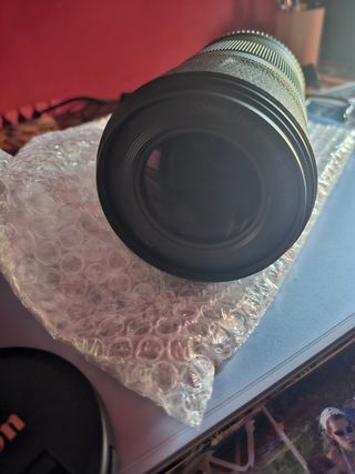 Objetivo Canon RF 600mm f/11 Solo en persona