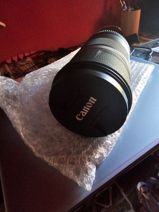 Objetivo Canon RF 600mm f/11 Solo en persona