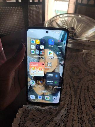 Móvil negro como nuevo