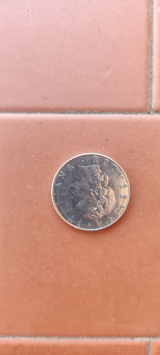 Moneta 50 lire
