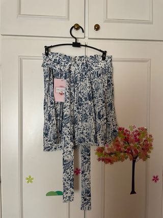 Falda pantalón AIRE ANDALUSI azul y blanca