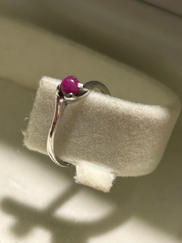 Anello Argento Rubino cabochon
