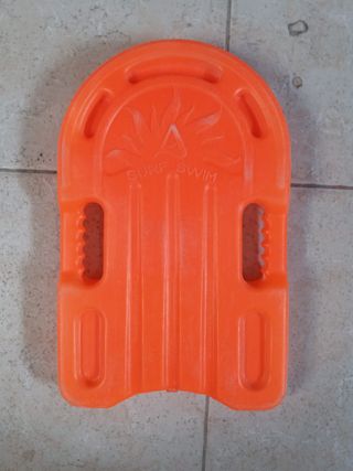 Tavoletta galleggiante per nuoto arancione €2