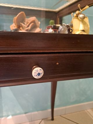 Tavolino vetrina legno - Arte Povera