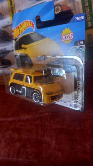 Hot Wheels Renault Espace F1 - 2025
