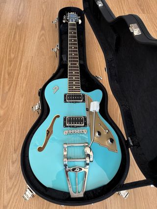 Duesenberg Starplayer TV Narvik Blue
