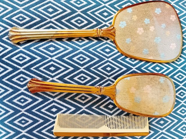 Juego tocador antiguo dorado