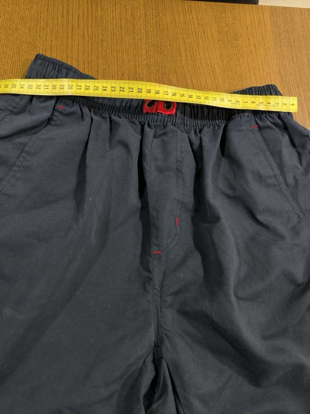 Bermuda negra hombre talla L