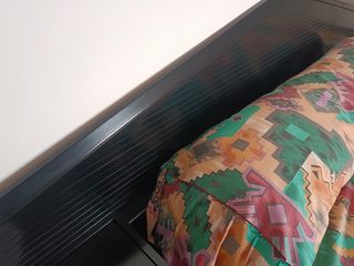 Cama de matrimonio 135 con cabecal y mesitas