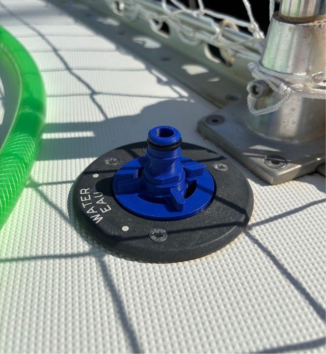 Adaptador depósito agua barco