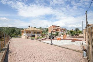 Chalet en venta en Vallirana