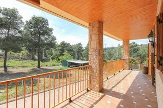 Chalet en venta en Vallirana